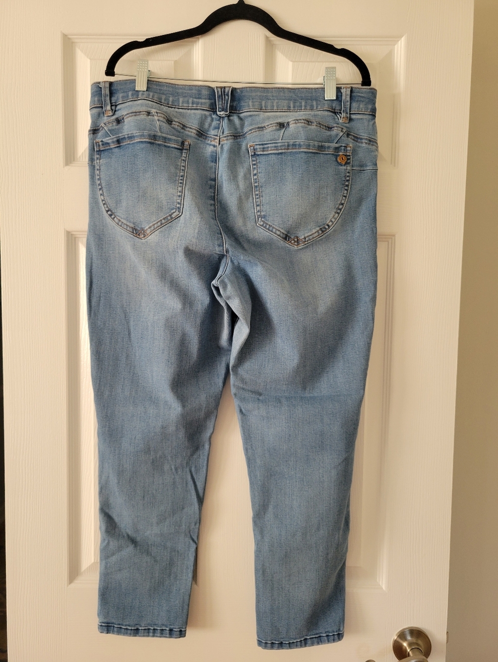 Women's Democracy Size 16 "Ab" Solution Light Wash Stretch Jeans - Picture 2 of 4